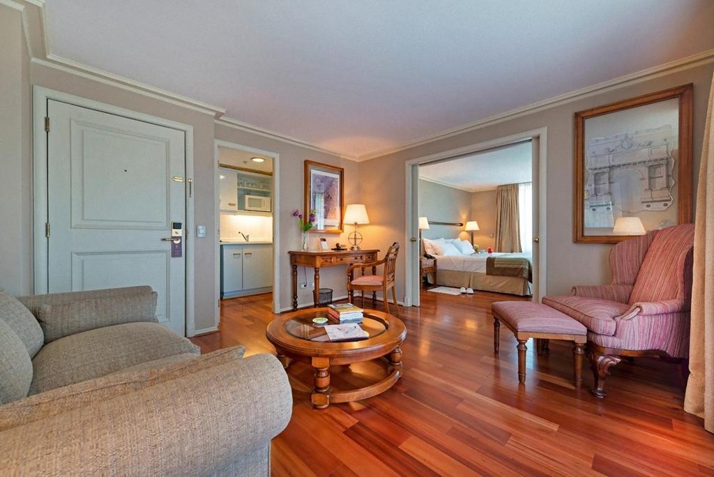 Hotel Vespucci Suites Сантьяго Экстерьер фото